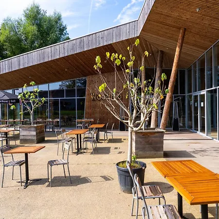 Waterside Elegance At Sky Pad Feriehus *