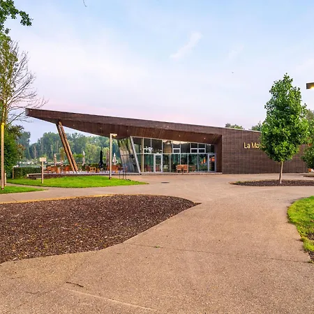 Waterside Elegance At Sky Pad * Antoing