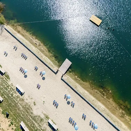 Waterside Elegance At Sky Pad Feriehus Antoing