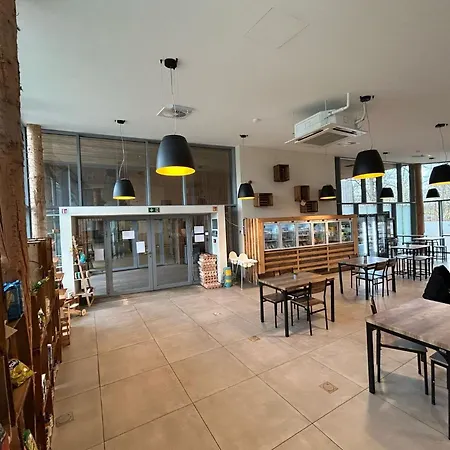 Waterside Elegance At Sky Pad *